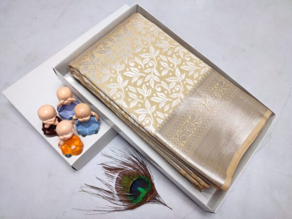 Grand Wedding Silk Saree – Exclusive Kanchipuram Muhurtham Pattu with Rich Zari Work - Image 33