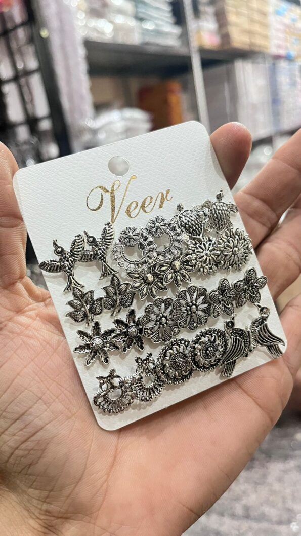 WhatsApp Image 2025-10-19 at 7.00.57 PM